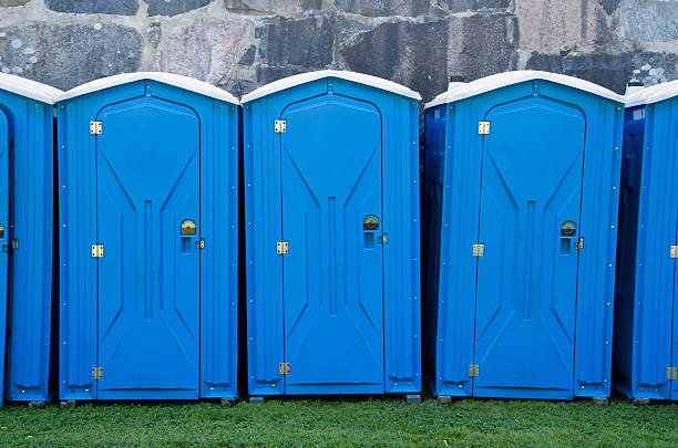 Best Deluxe Portable Toilet Rental  in Fuller Heights, FL